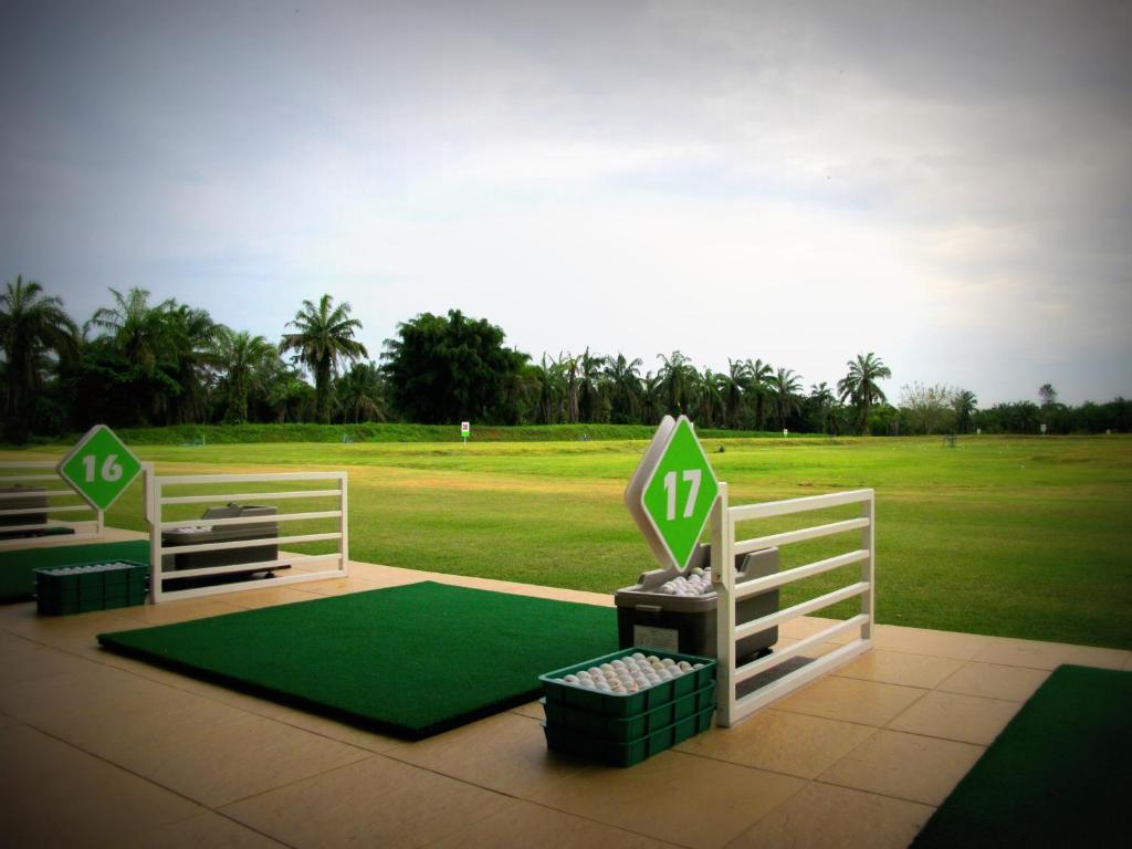 Palm Driving Range & Resort Krabi Exterior photo